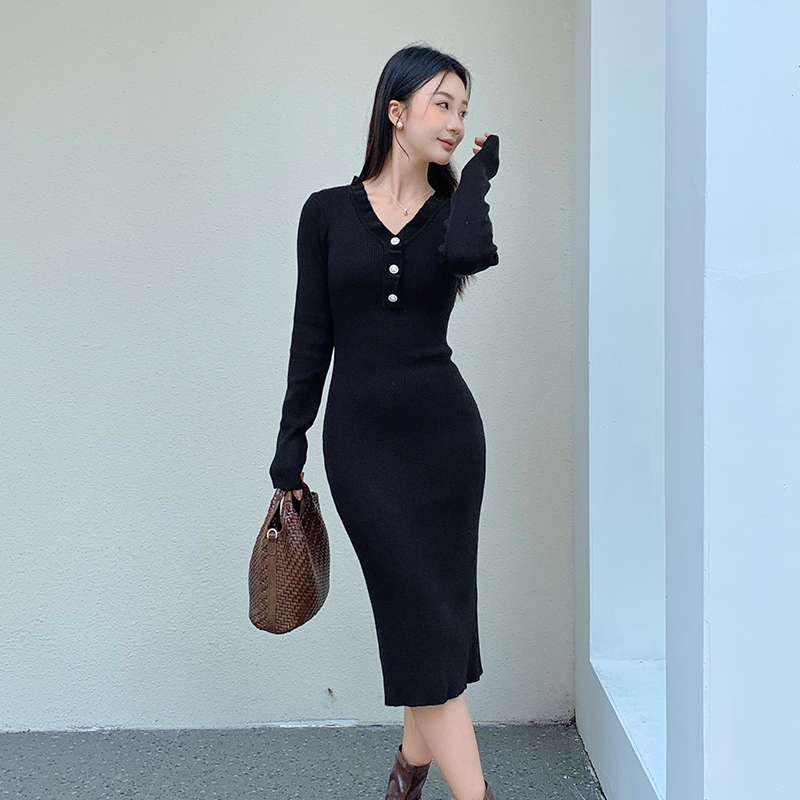 Knitted slim sweater inside the ride dress for women