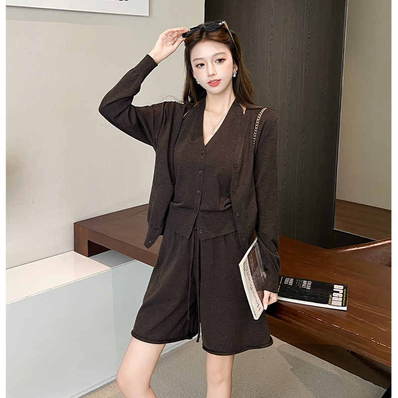 Korean style halter cardigan all-match knitted vest a set