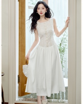 Vacation durian vest temperament embroidery dress