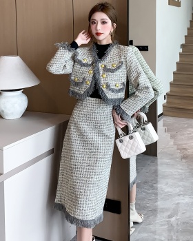 Autumn fashionable long skirt chanelstyle coat a set