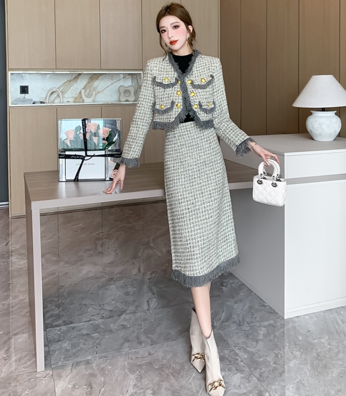 Autumn fashionable long skirt chanelstyle coat a set