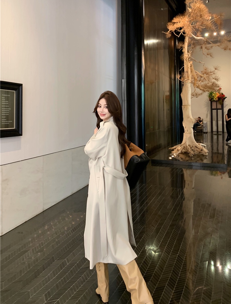 Retro temperament coat long overcoat for women