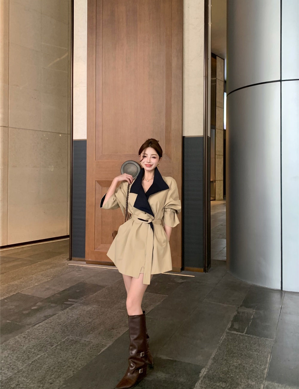 Lapel windbreaker temperament overcoat for women