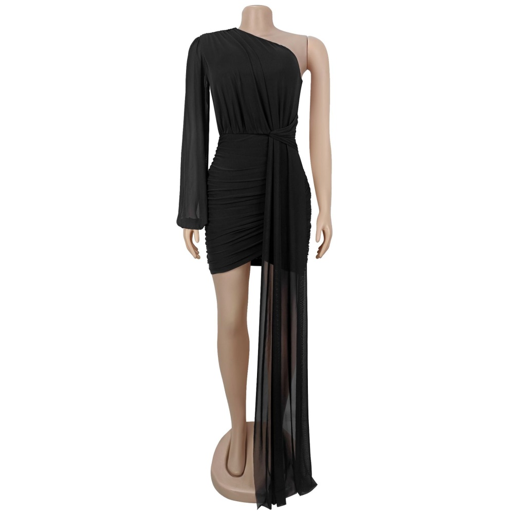 Sexy bandage sloping shoulder dress for women