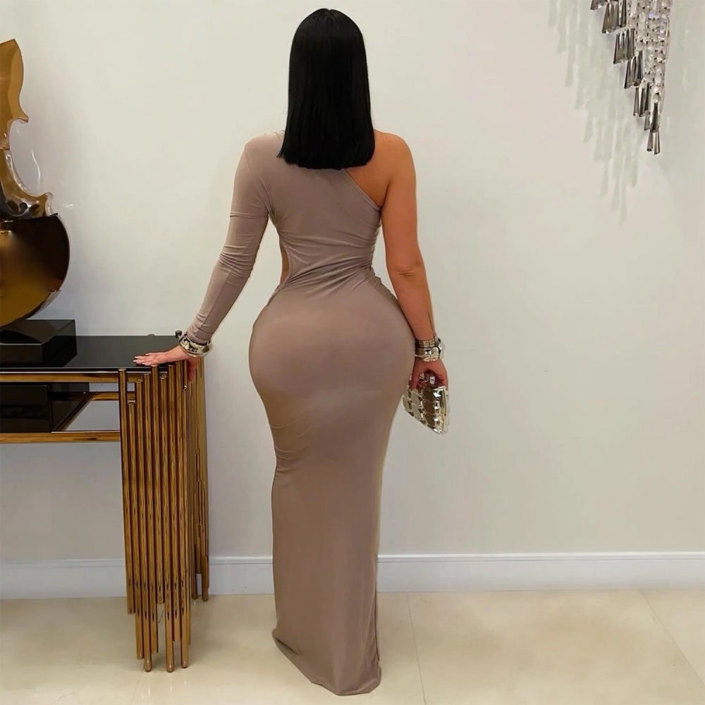 Fashion slim European style sexy sloping shoulder dress for women