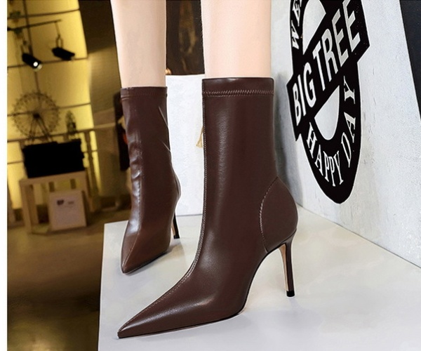 Pointed European style short boots fashion women's boots