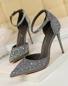 Pointed rhinestone sandals low high-heeled high-heeled shoes