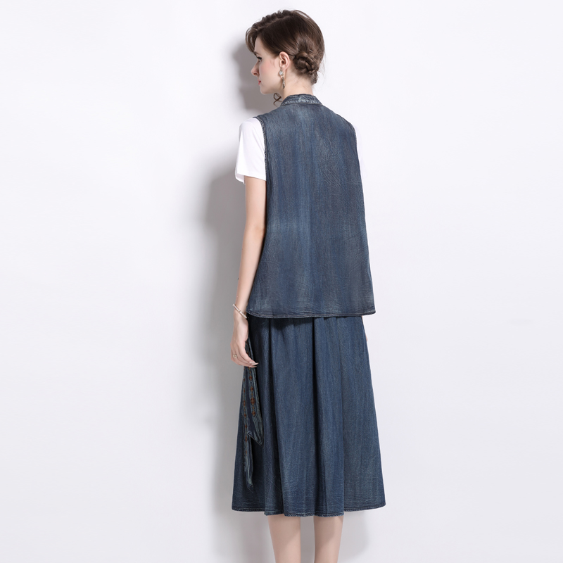 Embroidery denim Chinese style waistcoat for women