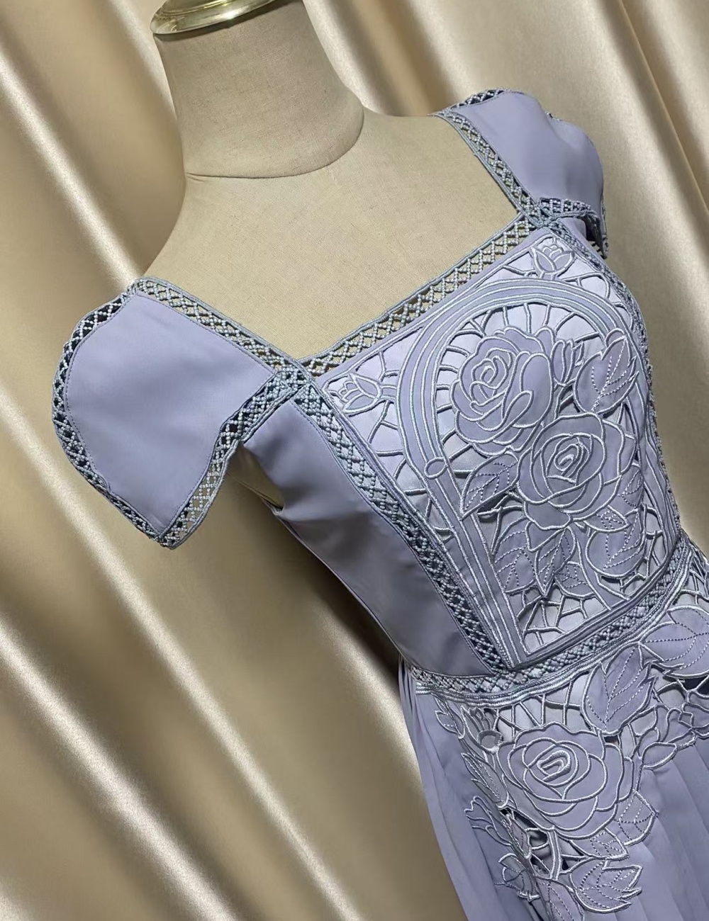 Rose spring and autumn hollow embroidery square collar dress