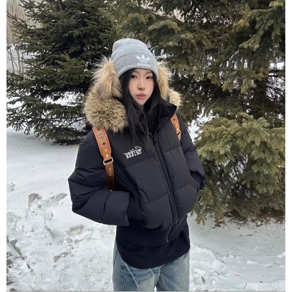Hooded pinched waist short cotton coat for women