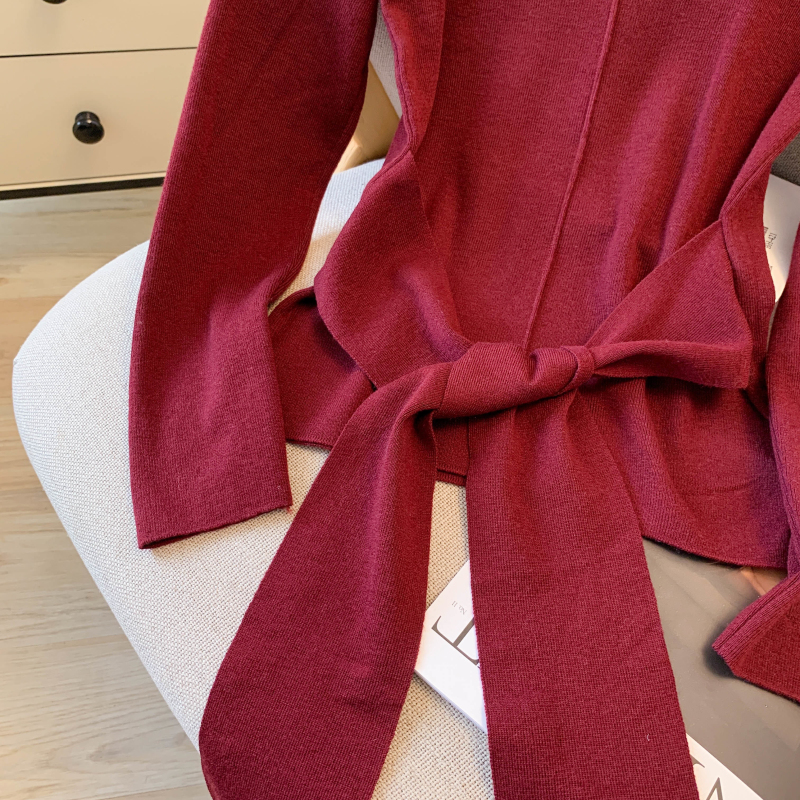Slim commuting all-match bandage sweater