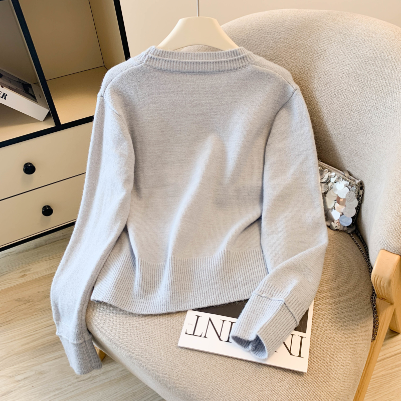 Autumn cardigan V-neck sweater for women