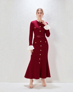 Long knitted dress autumn and winter elegant belt