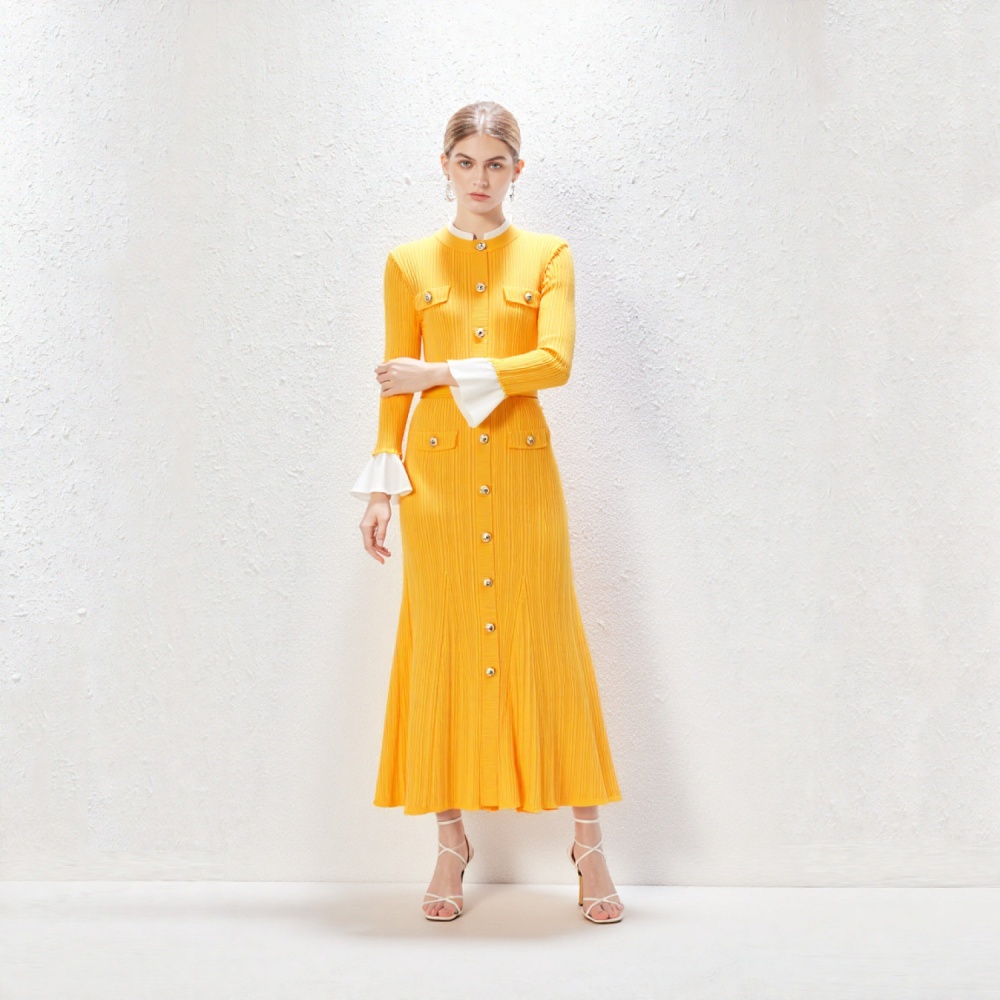 Long knitted dress autumn and winter elegant belt