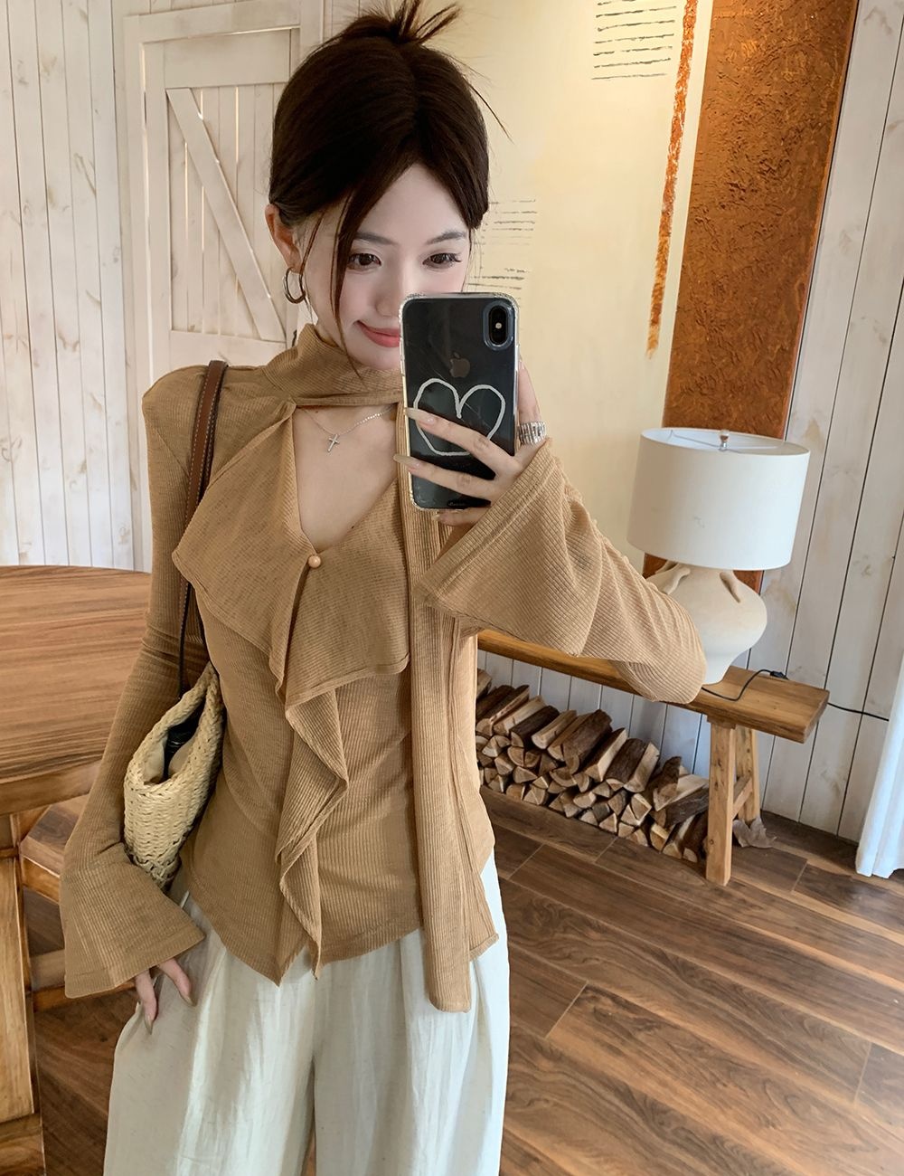 Niche autumn slim tops long sleeve V-neck T-shirt