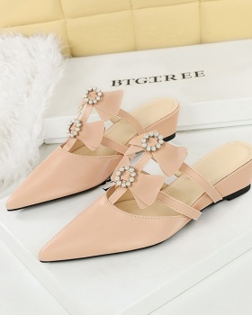 All-match nude color pearl slippers for women