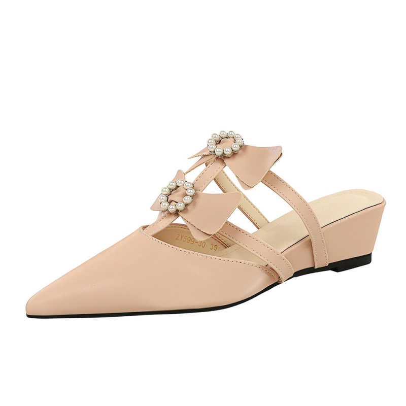 All-match nude color pearl slippers for women