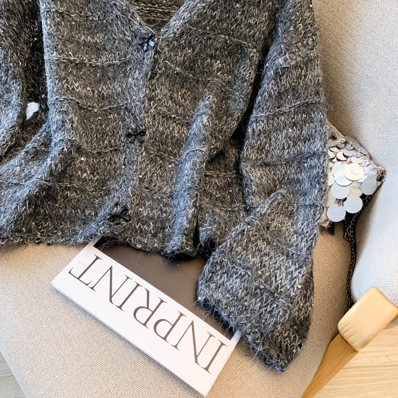 Korean style autumn sweater V-neck loose coat for women