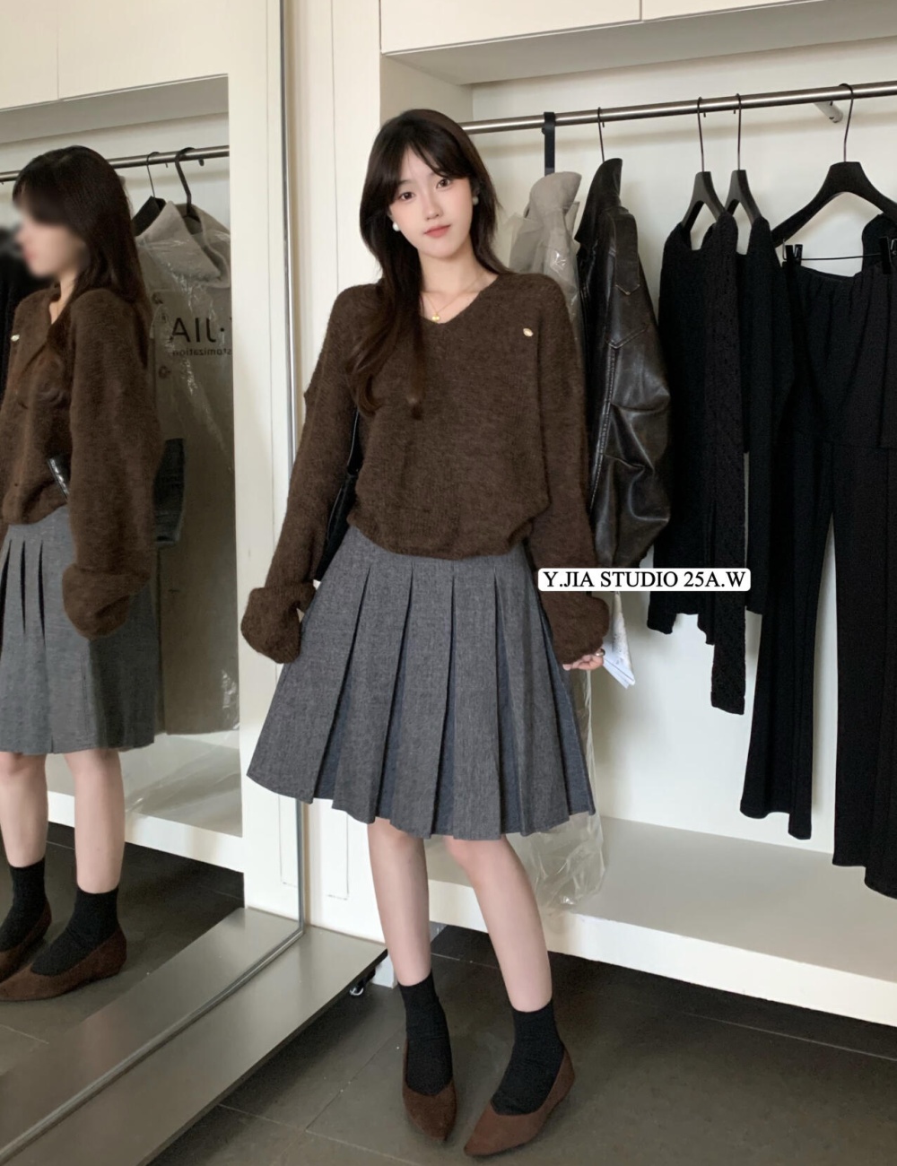 Korean style lazy V-neck Casual simple sweater for women
