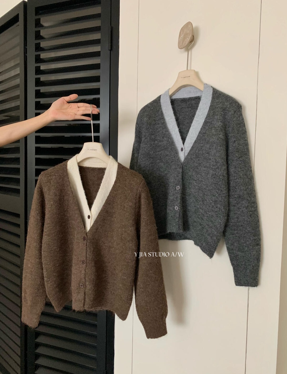Mixed colors simple cardigan V-neck sweater for women