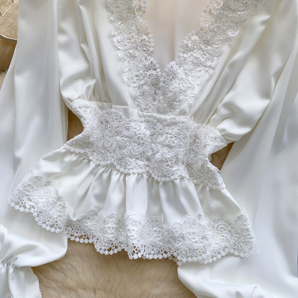 Satin trumpet sleeves shirt V-neck lace tops