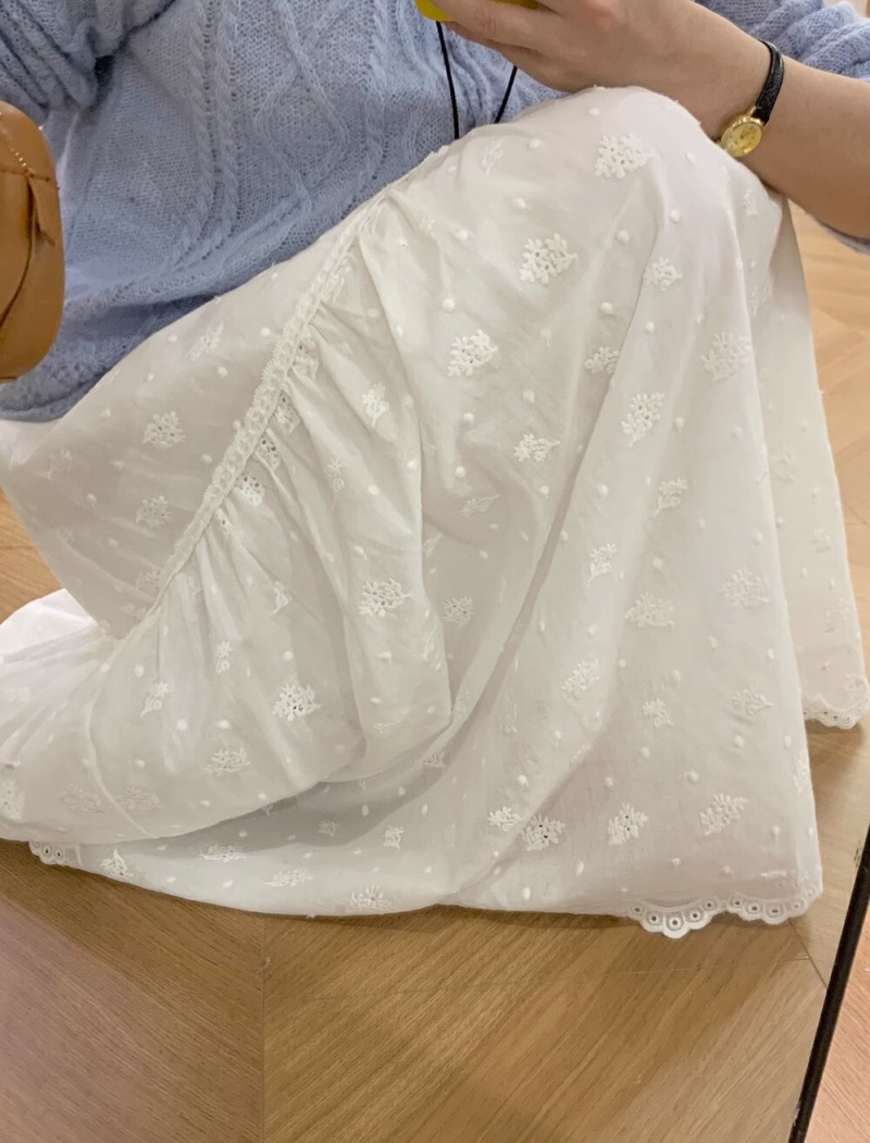 Casual white embroidery long lace skirt for women