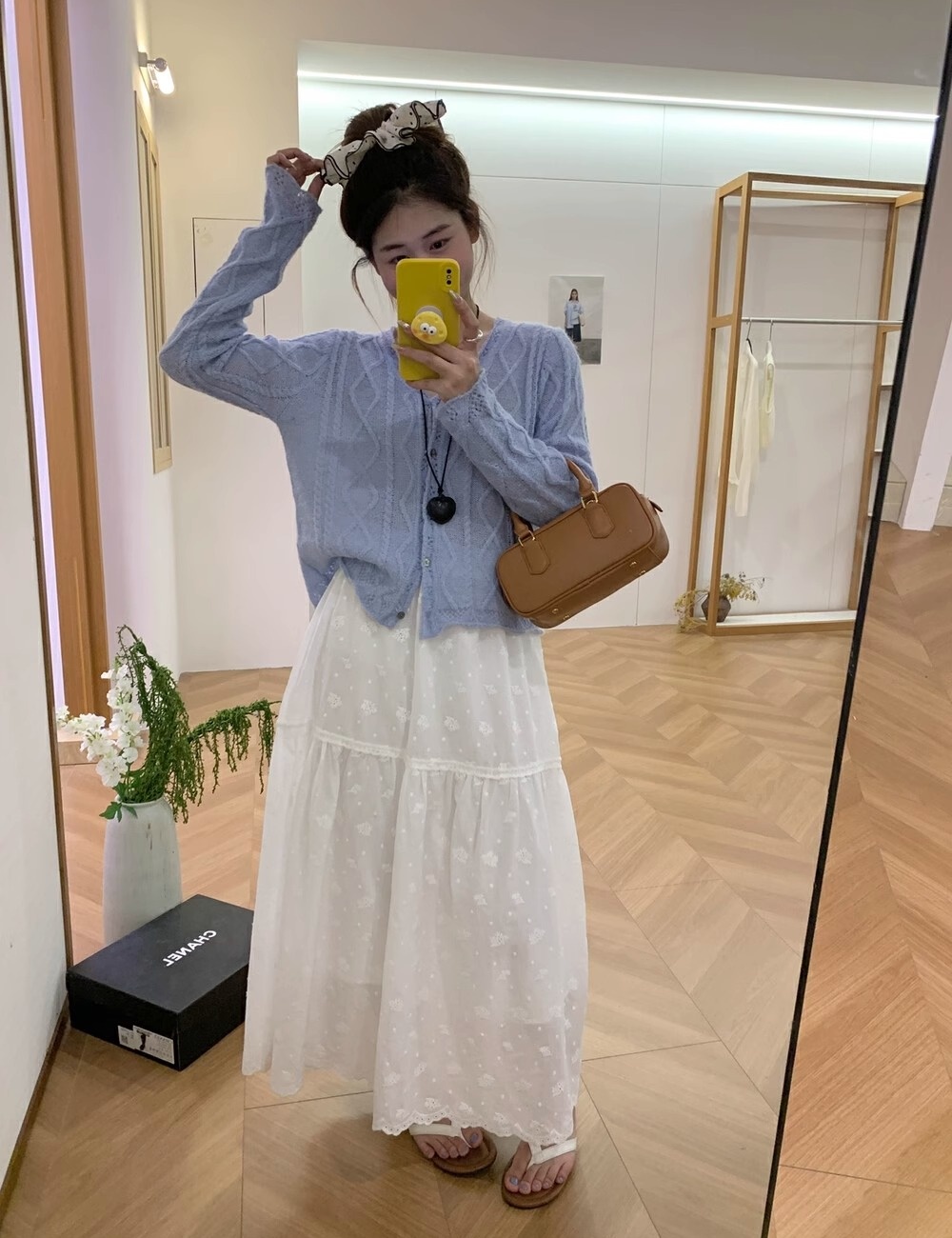 Casual white embroidery long lace skirt for women