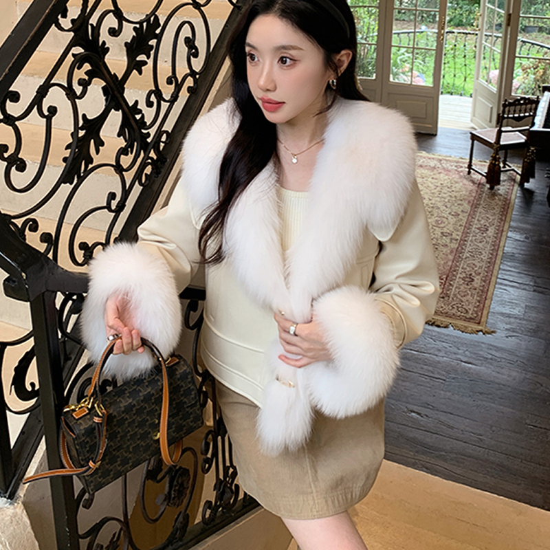 Short overcoat winter coat