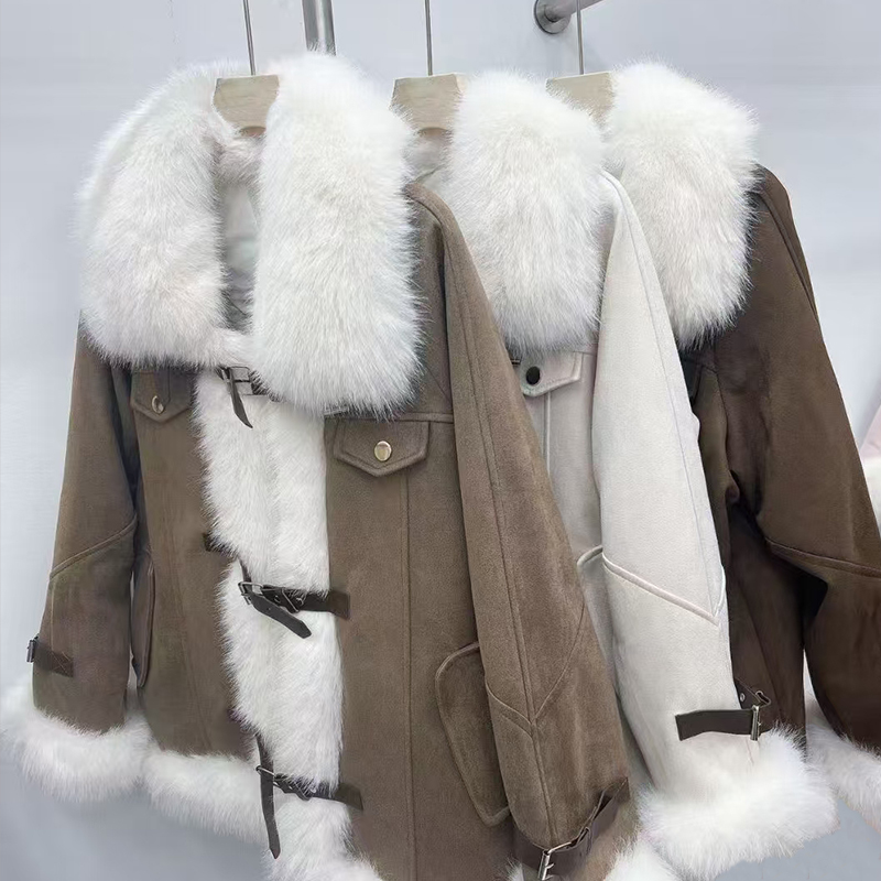 Light jacket winter fur coat for women