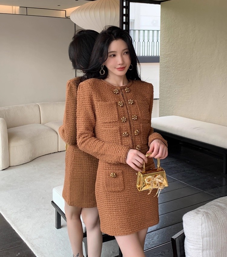 Long sleeve chanelstyle cardigan high waist coat a set