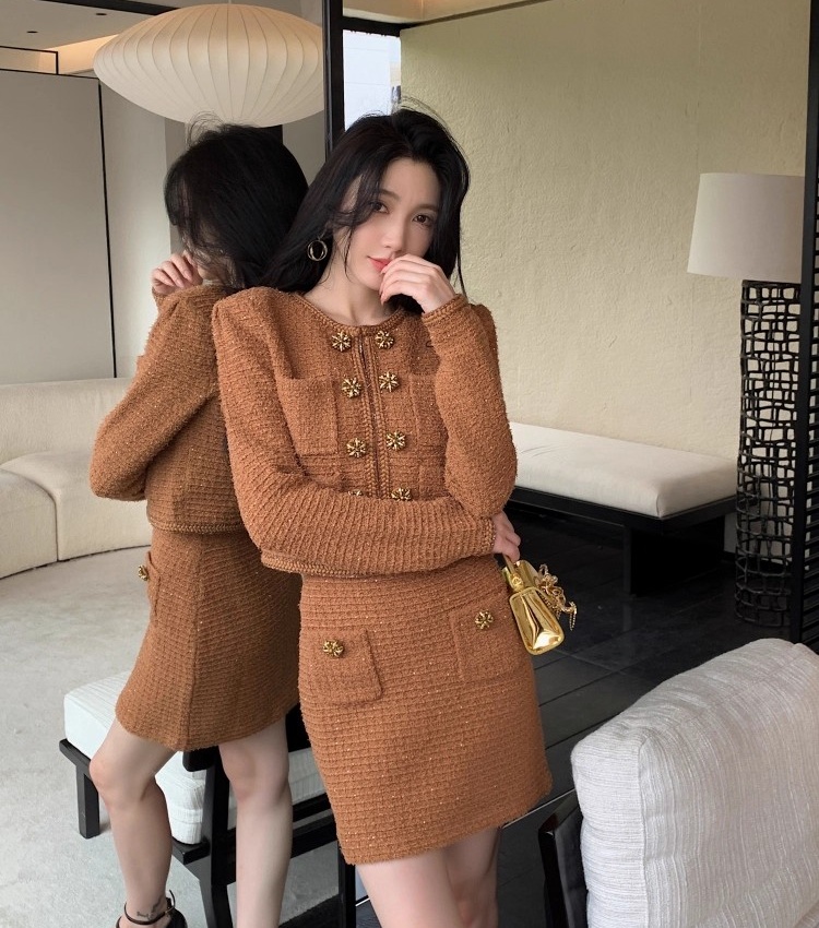 Long sleeve chanelstyle cardigan high waist coat a set