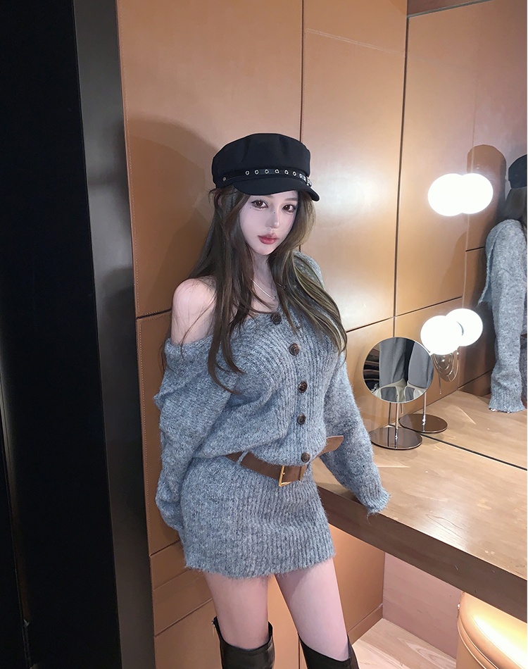 Package hip slim dress gray navy collar sweater