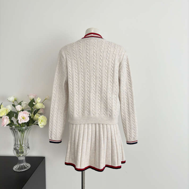 Korean style pleated tops long sleeve T-back 2pcs set