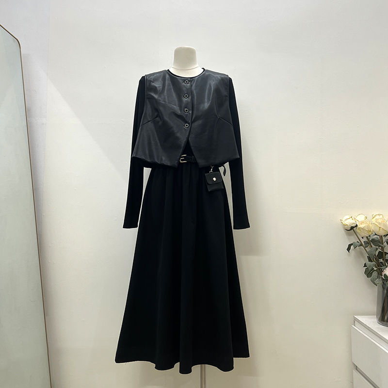 Fashion PU sleeveless dress France style dress a set