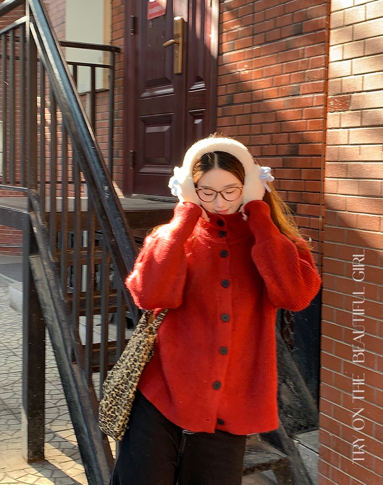 Autumn and winter cardigan tops for women