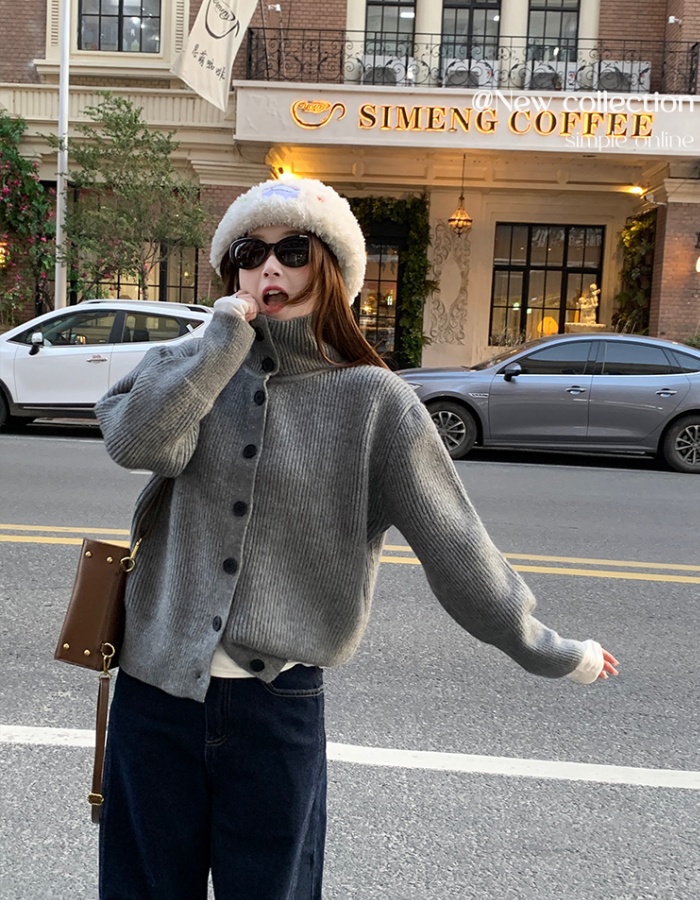 Autumn and winter cardigan tops for women