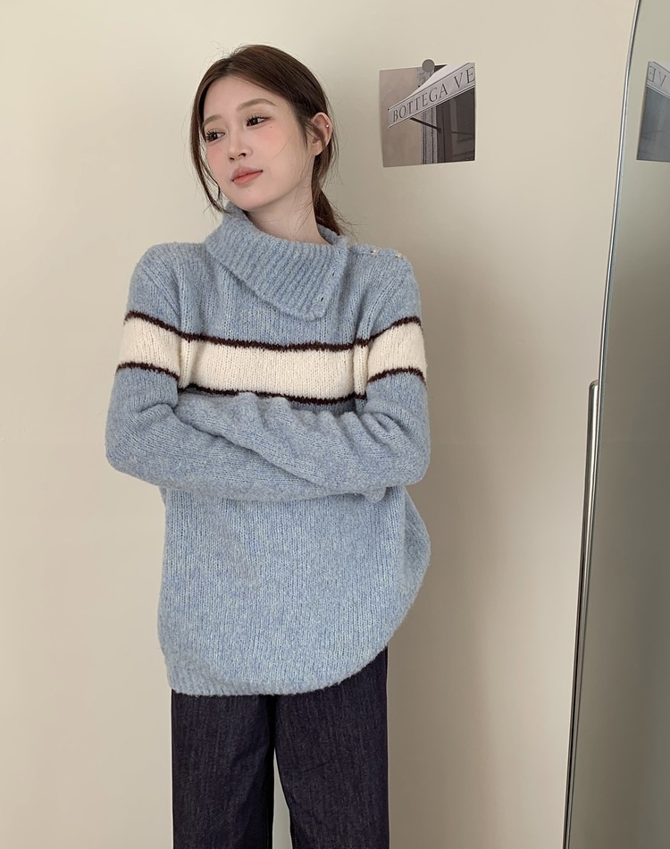Autumn and winter loose lapel sweater for women