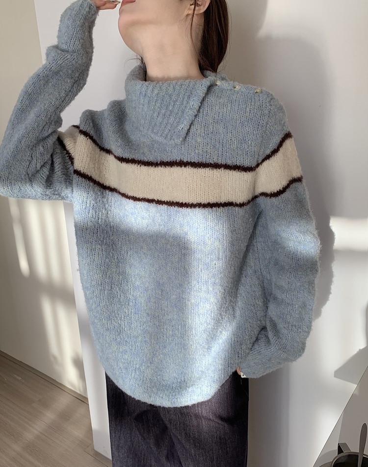 Autumn and winter loose lapel sweater for women