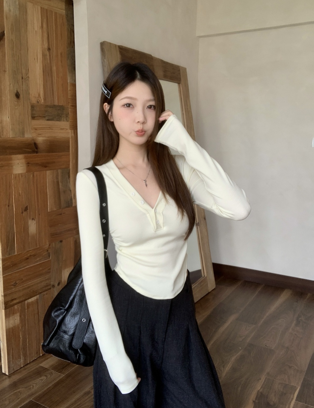 Autumn and winter buckle slim bottoming shirt arc large yard tops