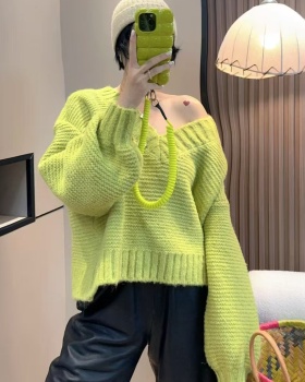 Knitted fashion yellow unique pullover show young short sweater