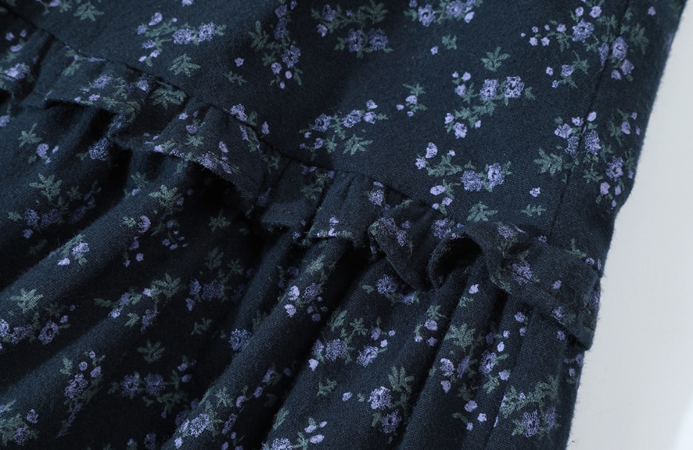 Wood ear floral A-line autumn and winter skirt
