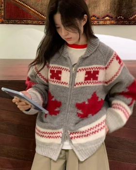 Korean style pattern autumn knitted lapel cardigan