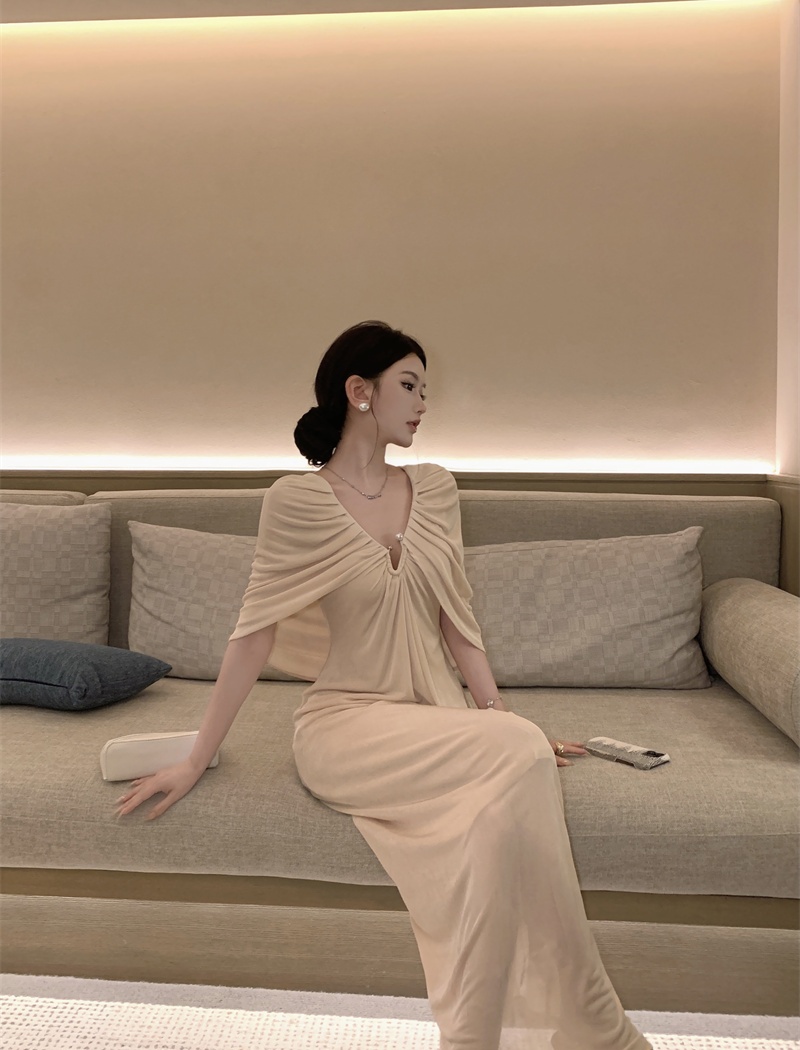 Classical romantic slim dress pearl buckle fold cloak