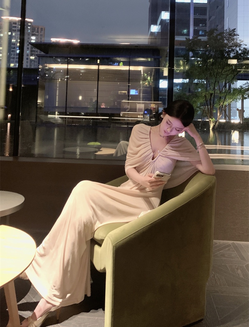 Classical romantic slim dress pearl buckle fold cloak