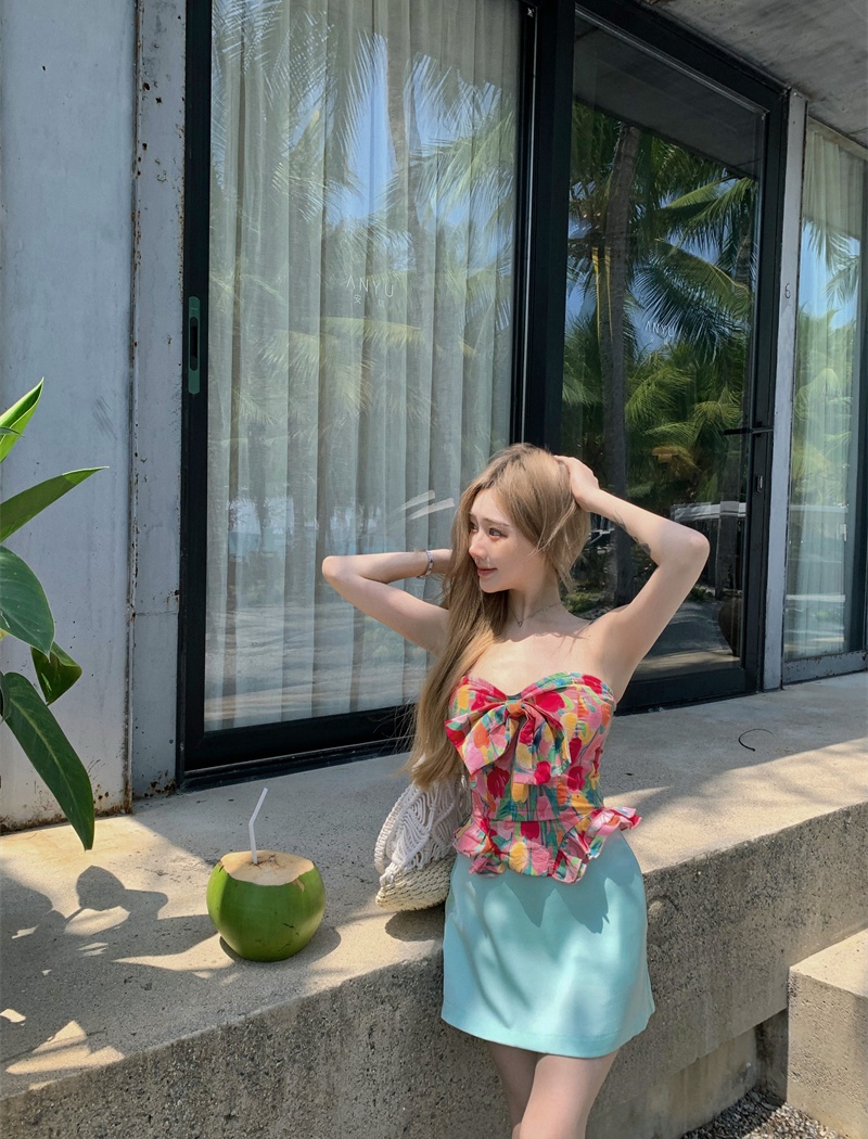Seaside summer tops wears outside skirt a set for women