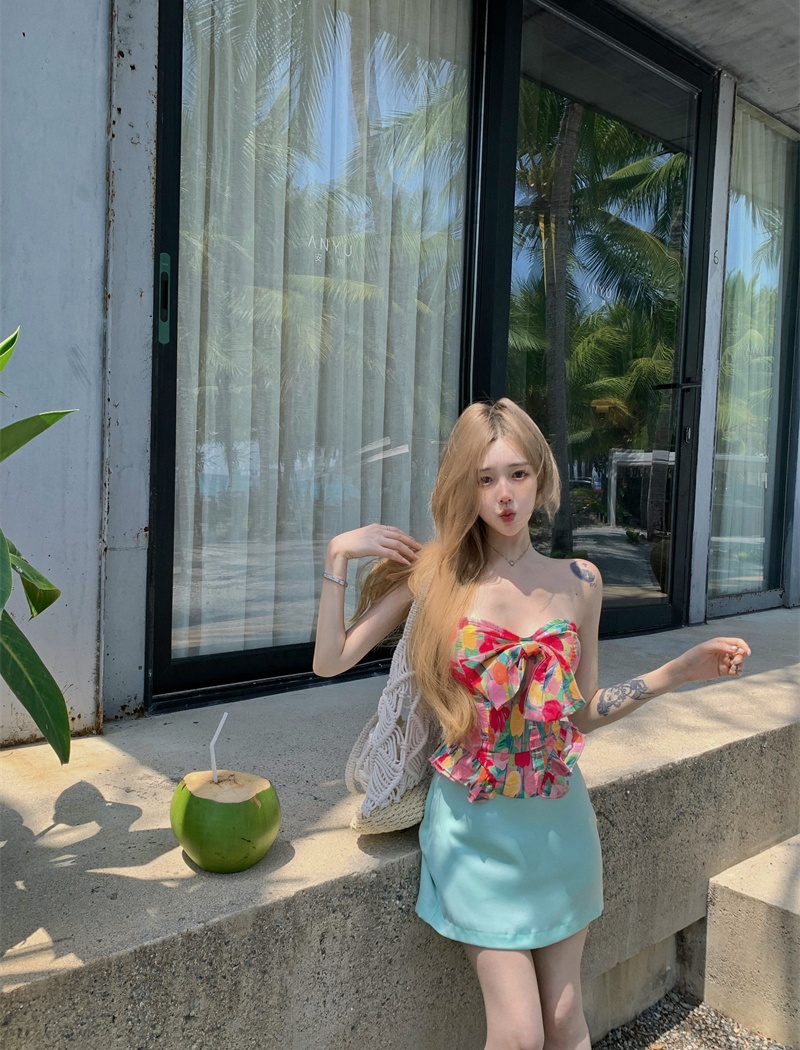 Seaside summer tops wears outside skirt a set for women