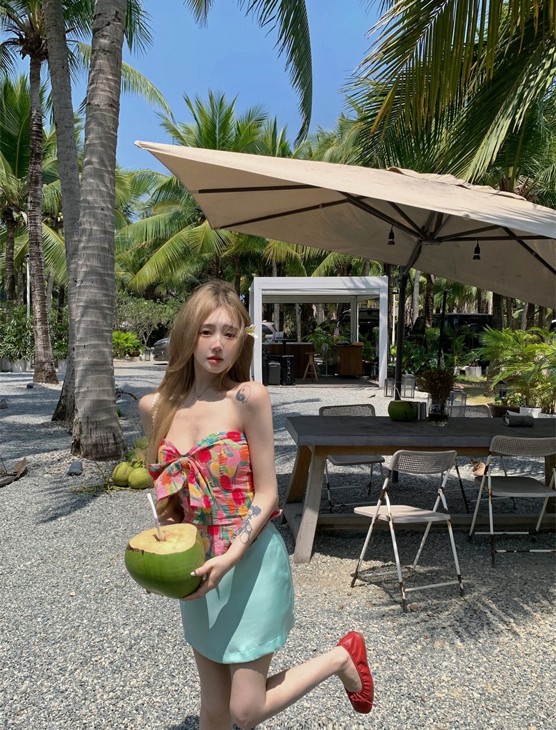 Seaside summer tops wears outside skirt a set for women
