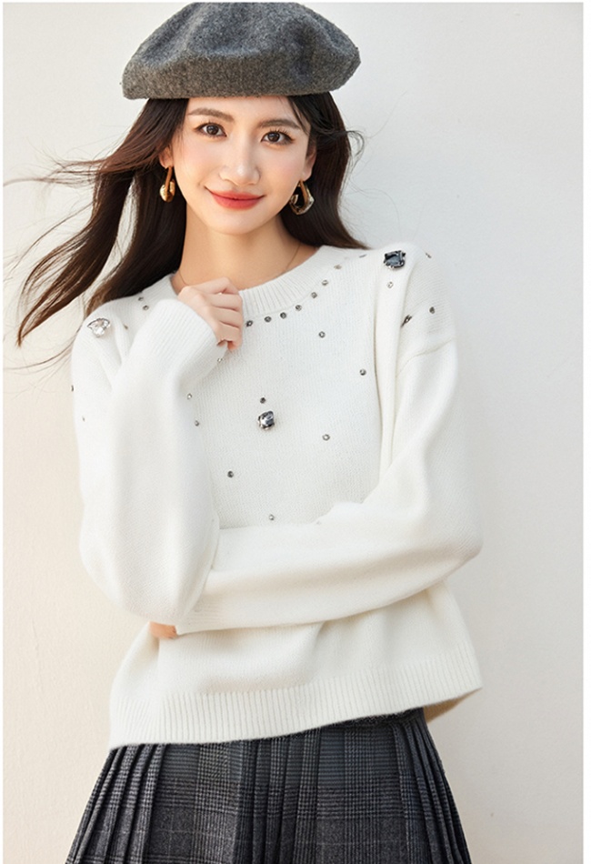 Autumn and winter white France style lazy sweater