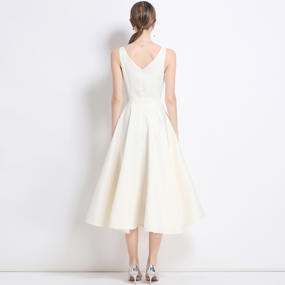 Pinched waist temperament slim court style V-neck dress