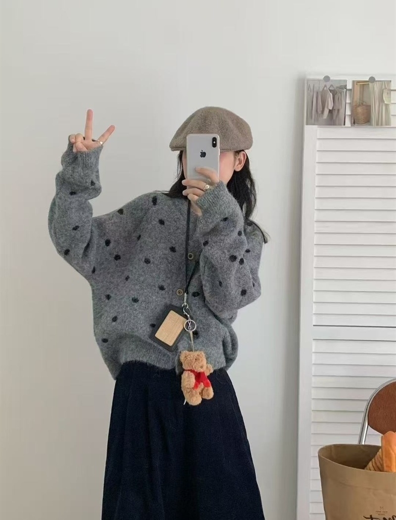 Round neck slim coat mixed colors loose sweater for women